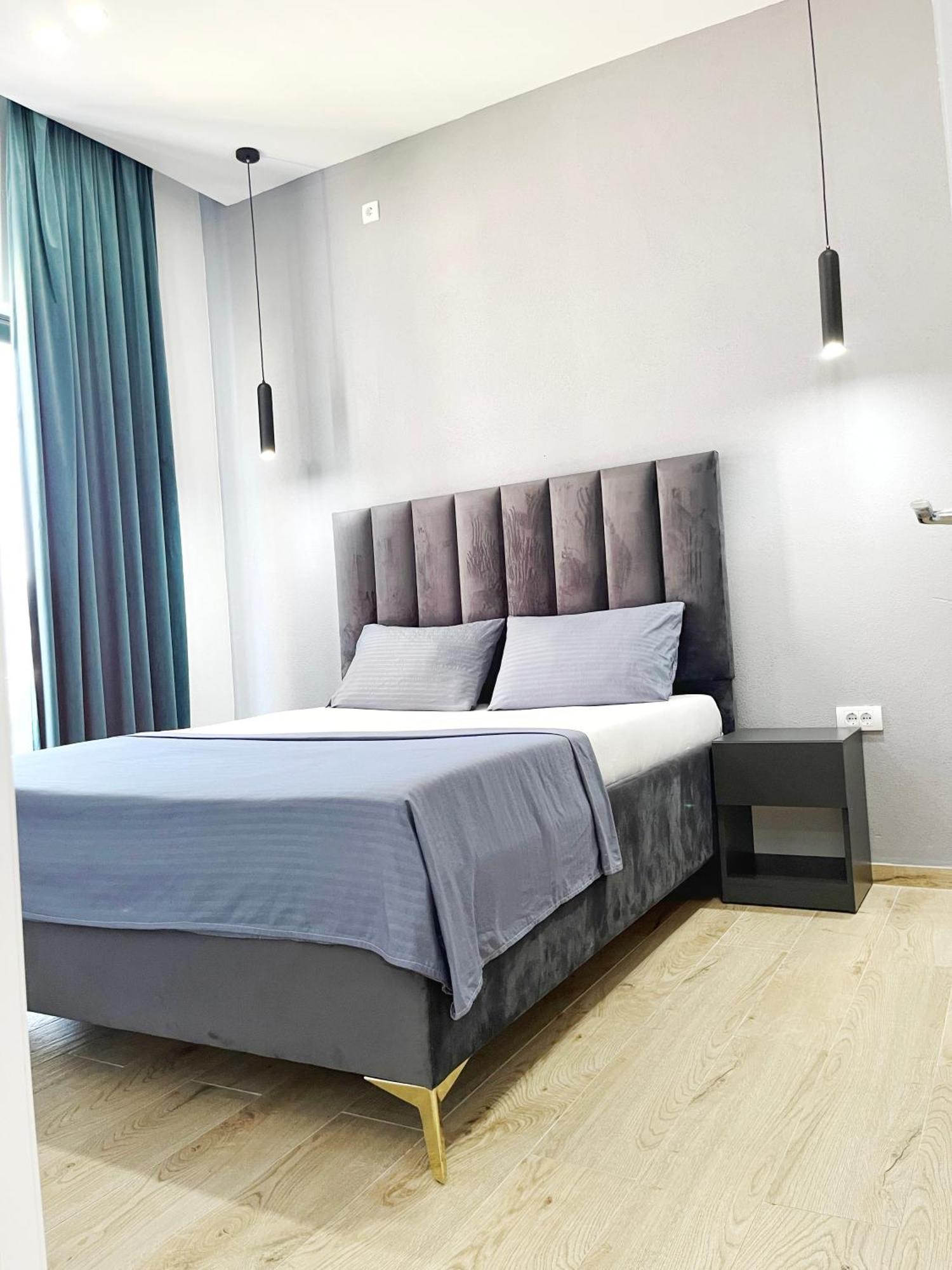 Aparthotel Supreme Luxury Ulcinj Esterno foto
